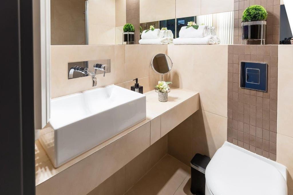 Apartament Ania Z Widokiem Na Morze W Hotelu Arka 科沃布热格 外观 照片
